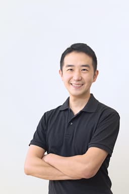 志方 優